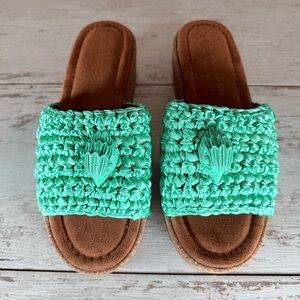 Kurt Geiger London Women’s 36.5 Eagle Crochet Cork Slide Sandals  Aqua/Green NEW